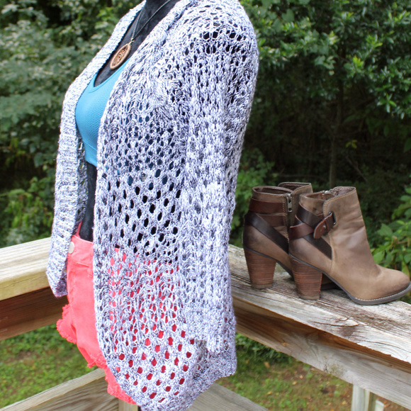 Open Crochet Kimono Cardigan Heathered Black White - Picture 3 of 5